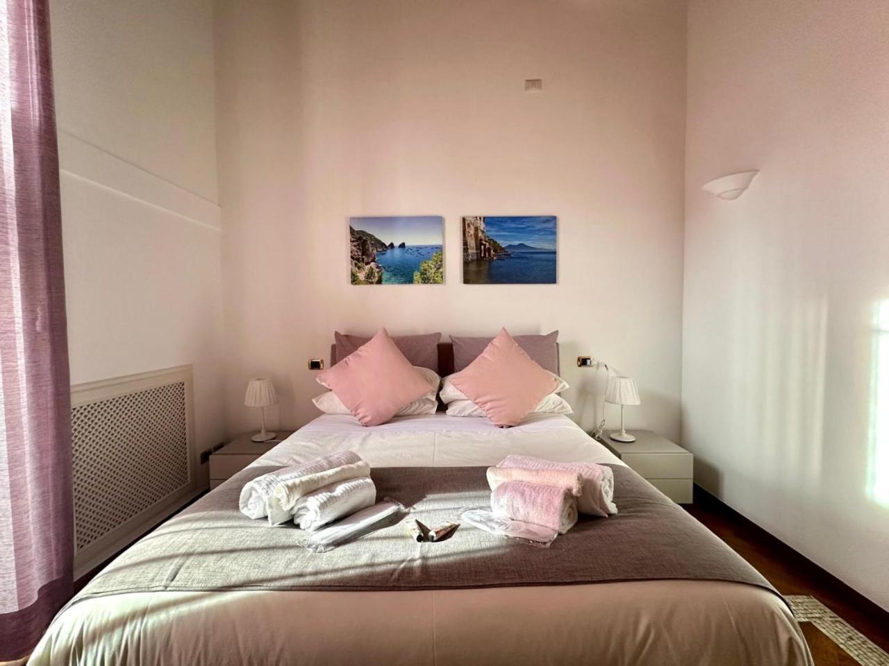 Pink Star Napoli Luxury Apartment Exterior photo